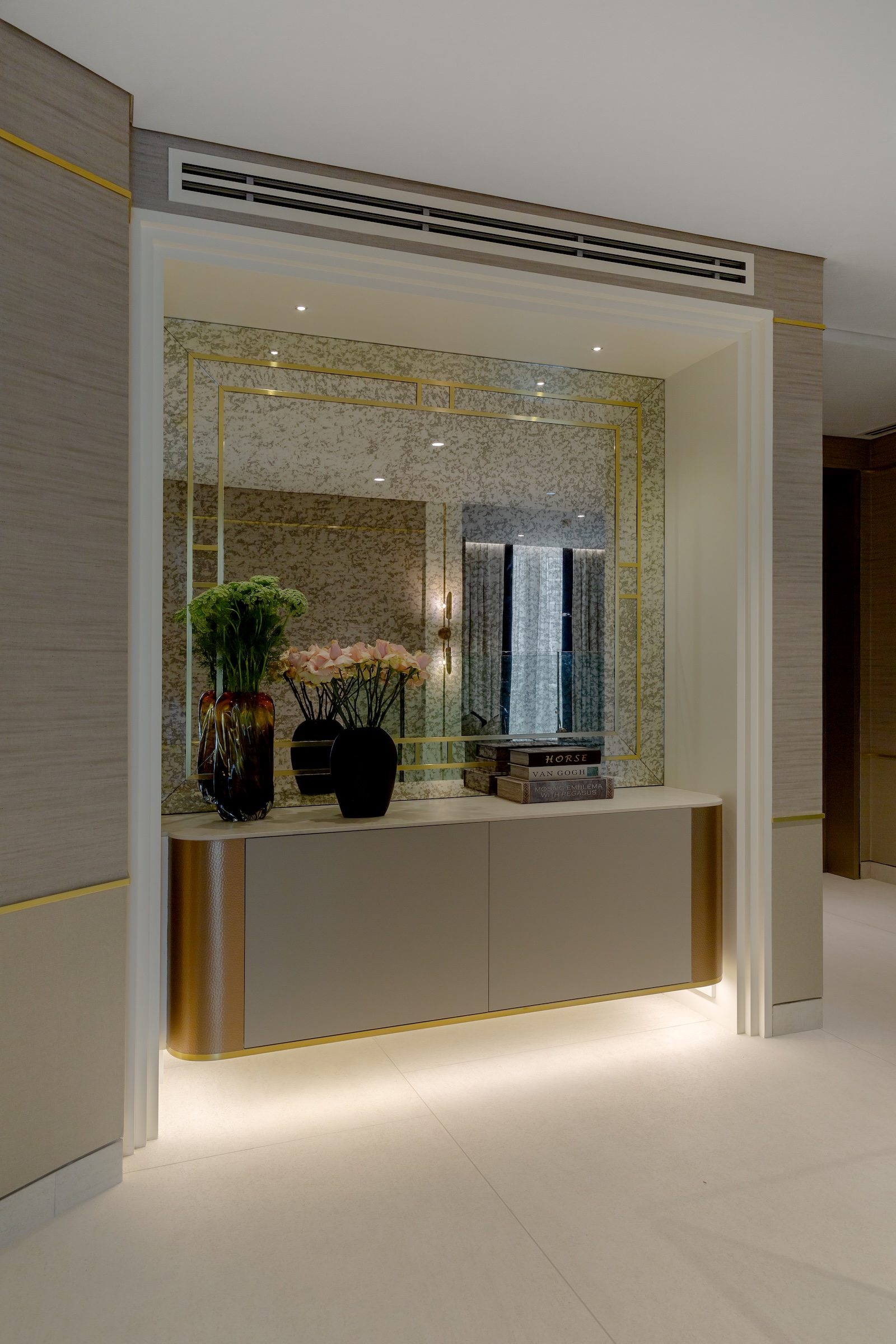 Signature Villa, Dubai Marina